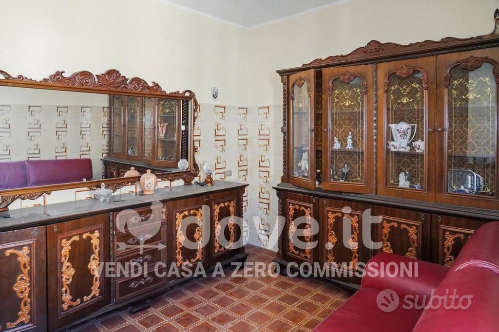 Appartamento di 141 m² con 5 locali a Stalettì - Vista 2
