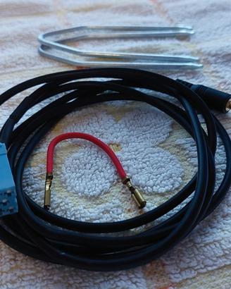 Cavo AUX con kit smontaggio autoradio Lancia Delta