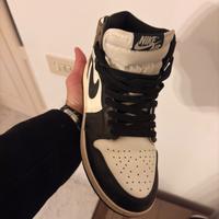 Nike Air Jordan 1 High “Dark Mocha” – Taglia 39