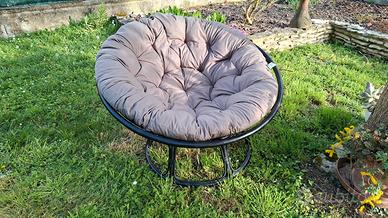 Poltrona rotonda a nido comoda