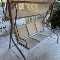 Dondolo 3 posti con tettoia