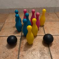 Bowling in plastica colorata