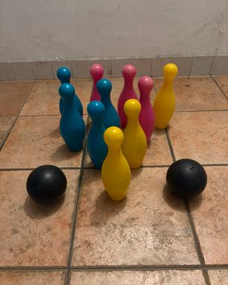Bowling in plastica colorata