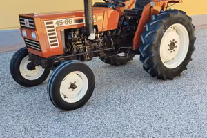 Trattore fiat 45 66 2rm