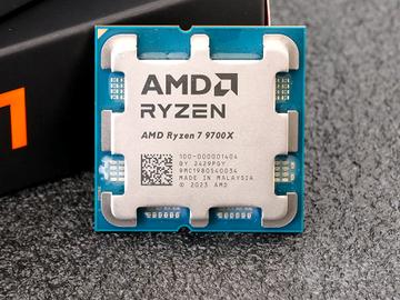 Ryzen 7 9700X AMD