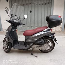 SCOOTER PEUGEOT  TWEET 125 TARGA EC98890
