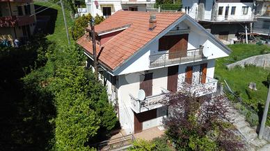 PORZIONE DI BIFAMILIARE A VALGIOIE