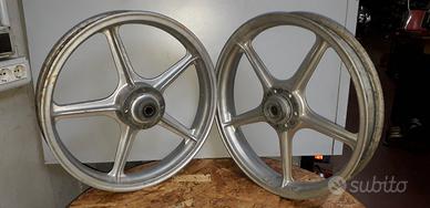 cerchi in magnesio CAMPAGNOLO 2.50 x 18