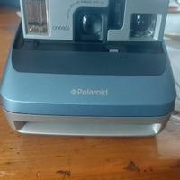 polaroid one 600