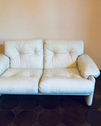 Coppia divani pelle Coronado B&B di Tobia Scarpa