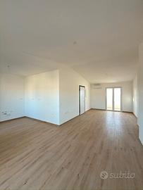 Quadrivano al primo piano con cantina