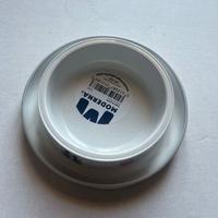 Ciotola bianca in plastica antiformiche con decora