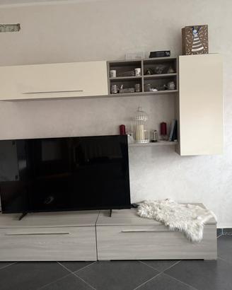 Parte /vetrina da soggiorno