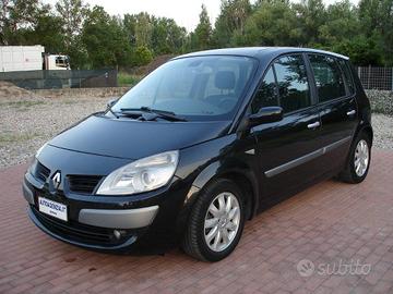 RENAULT Scenic 1.5 dCi/105CV Dynamique
