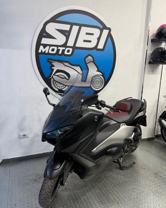 Yamaha T Max 560
