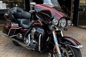 Harley-davidson FLHTK Electra Glide Ultra Limited 
