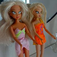 Due bambole Winx Flora e Stella rare da collezione