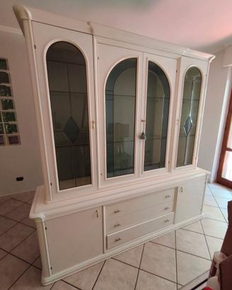 Vetrina / Credenza bianca 220x220in legno elegante