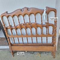 Pediera e testiera letto singolo