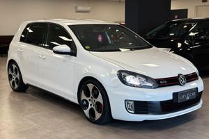 Volkswagen Golf GTI 2.0 TSI 211CV 5p. CAMBIO MANUA