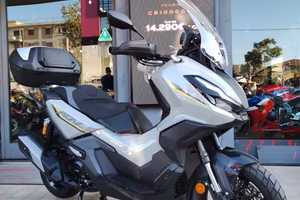 Honda ADV 350 S.E. 06/26 2044KM