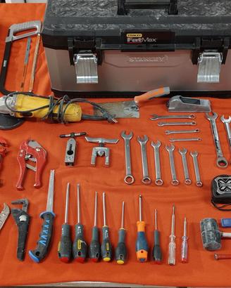 Cassetta attrezzi completa Stanley Dewalt Beta 