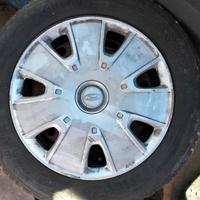 cerchi e gomme Ford 4 fori r14
