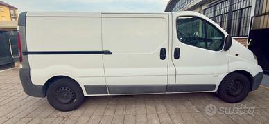 OPEL VIVARO BENZINA/GPL  PERFETTO