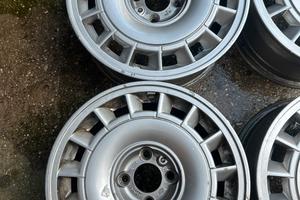 Cerchi clio 1800 16v prima serie