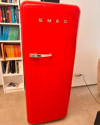 Frigorifero monoporta SMEG rosso