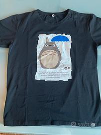 T-shirt  nera con stampa Totoro 13-14 anni