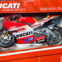 Modellino Maisto Ducati Desmosedici GP 11
