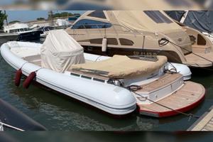 Gommone magazzù mx 11 motori nuovi