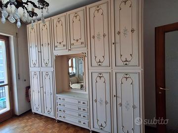 armadio stile  veneziano