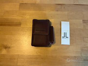 Porta sigarette in cuoio. Lancetti.