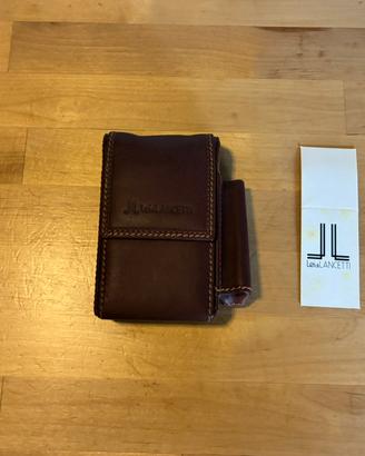 Porta sigarette in cuoio. Lancetti.