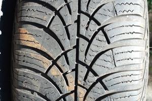 2 GOMME TERMICHE 165 70 R14 81T