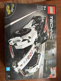 Lego technic 42137