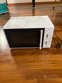 Microonde DCG Eltronic MWG820N