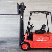 Carrello elevatore (muletto) elettrico Linde