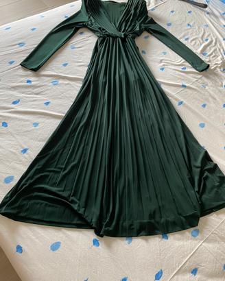 Abito Lungo con spacco e pantaloncini Colore Verde