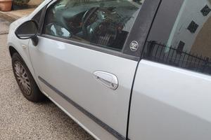 fiat punto 150° 1.4 cc benzina/metano