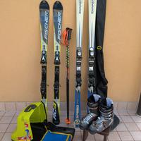 Sci attrezzatura completa slalom e discesa. 