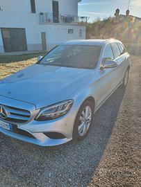 Mercedes c220 4 matic 194c