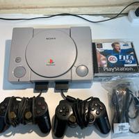 PlayStation 1 (Model SCPH-9002) + 2 Controller