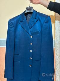 giacca e gile uomo elegante