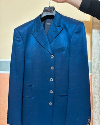 giacca e gile uomo elegante