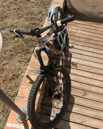 GIANT REIGN SX 29 2022 ENDURO TG. M FOX 38 DHX2