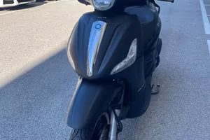 Beverly 300 Police