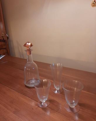 Servizio bicchieri (36 pezzi) + Bottiglia